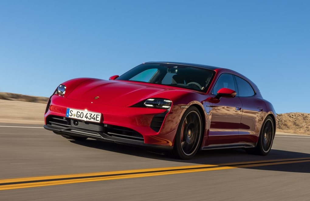 2022 Porsche Taycan GTS Sport Turismo