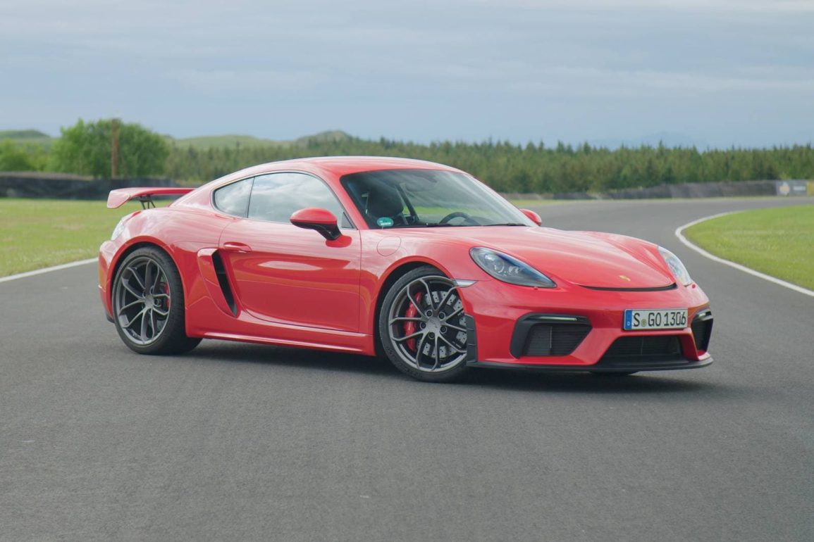 2022 Porsche 718 Cayman Coupe GT4