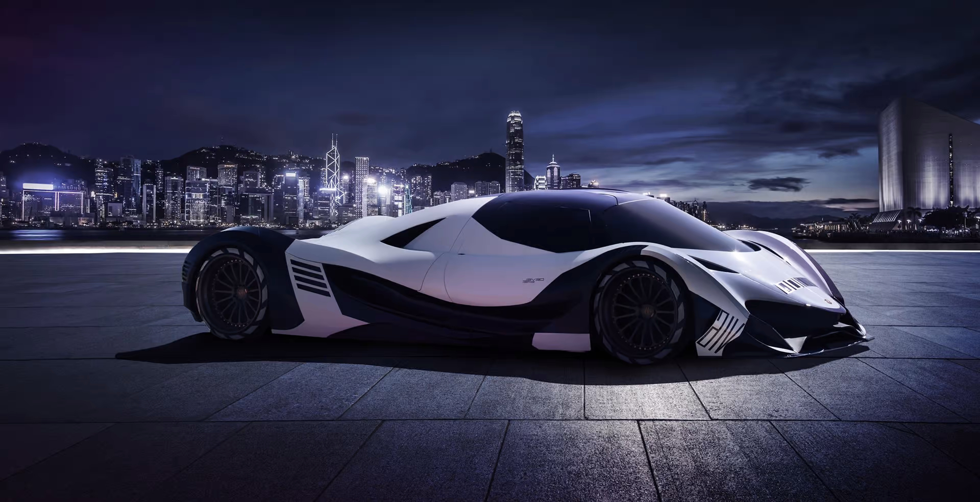Extreme design profile of the Devel Sixteen