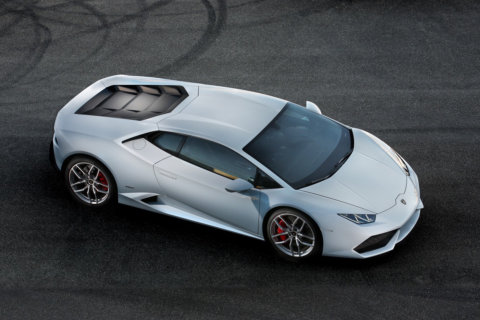 The Huracan was first unveiled at the 2014 Geneva Auto Show