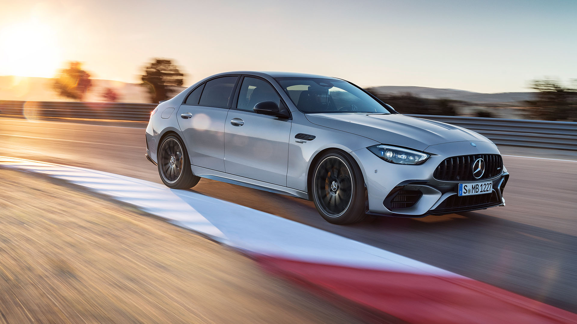 VIDEO Top Gear review of the new 2023 MercedesAMG C63 S