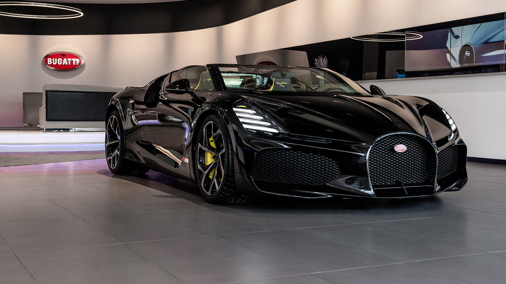 2025 Bugatti Mistral Roadster Revealed As Brand's Last W16 Car