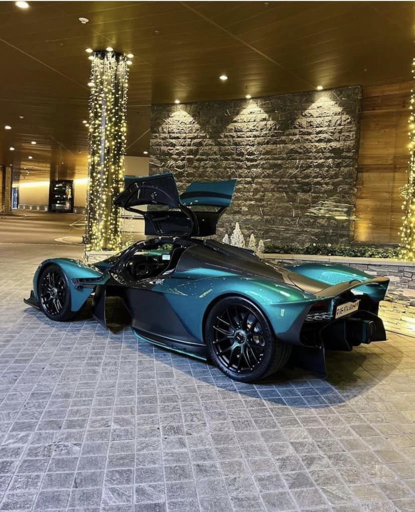 Car Of The Day: 2018 Aston Martin Valkyrie