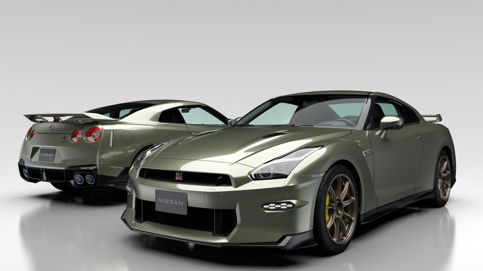 Drive a Nissan GT-R NISMO - Exotic Supercars