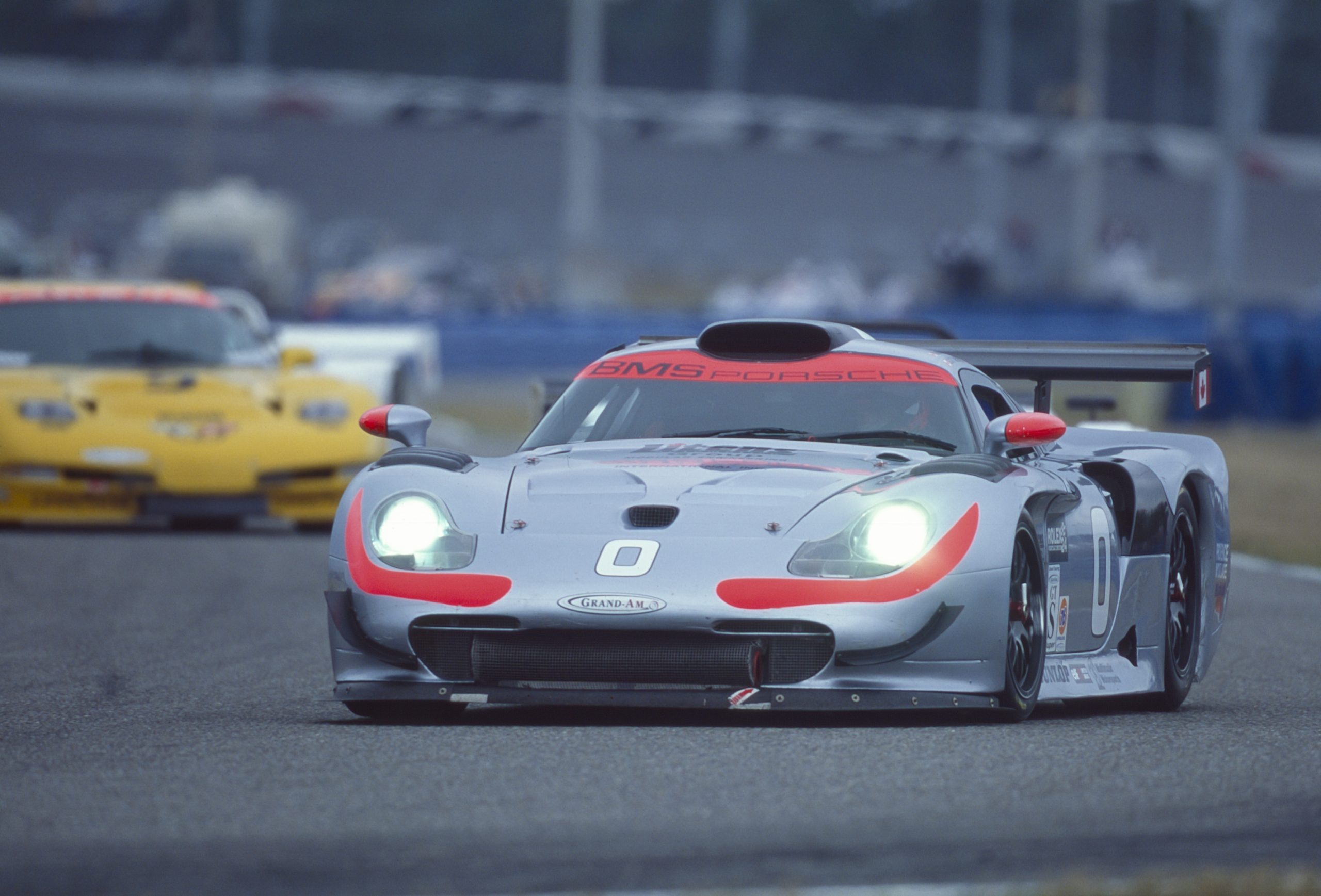 希少 PORSCHE 911 GT1 Le Mans'97 J-B Racing Car Of The Day