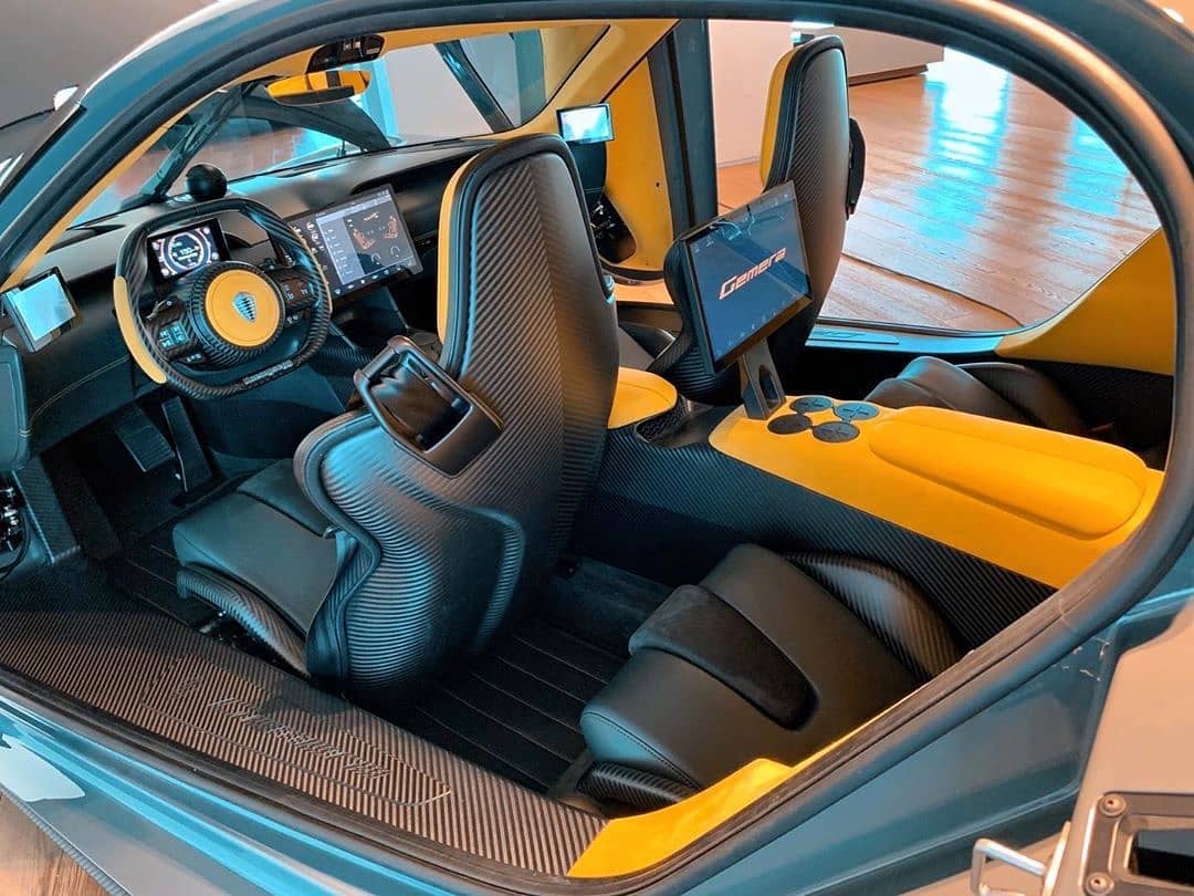 Another shot of the Gemera Interior showing the dashboard and infotainment screens on the front and rear.