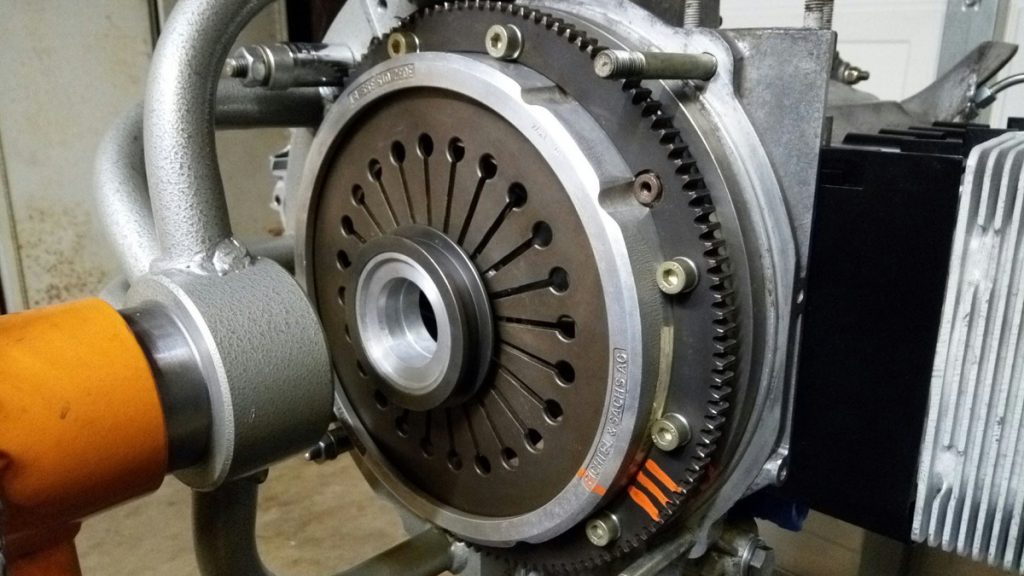 clutch on a modified porsche 911