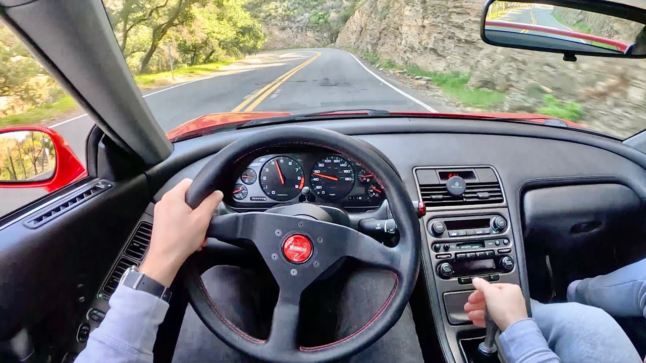 Here's What It Feels Like To Drive A 1992 Acura NSX