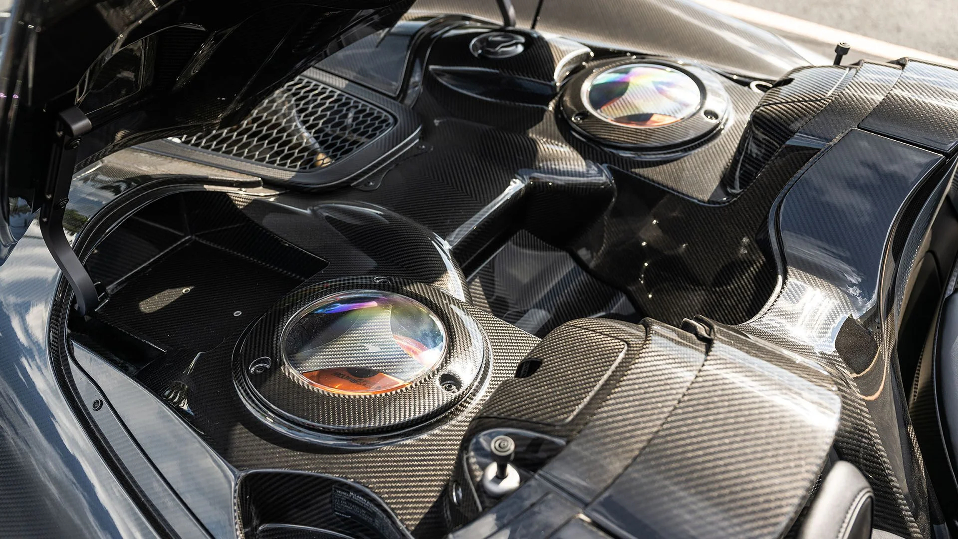 Engine bay of a 2021 McLaren Elva