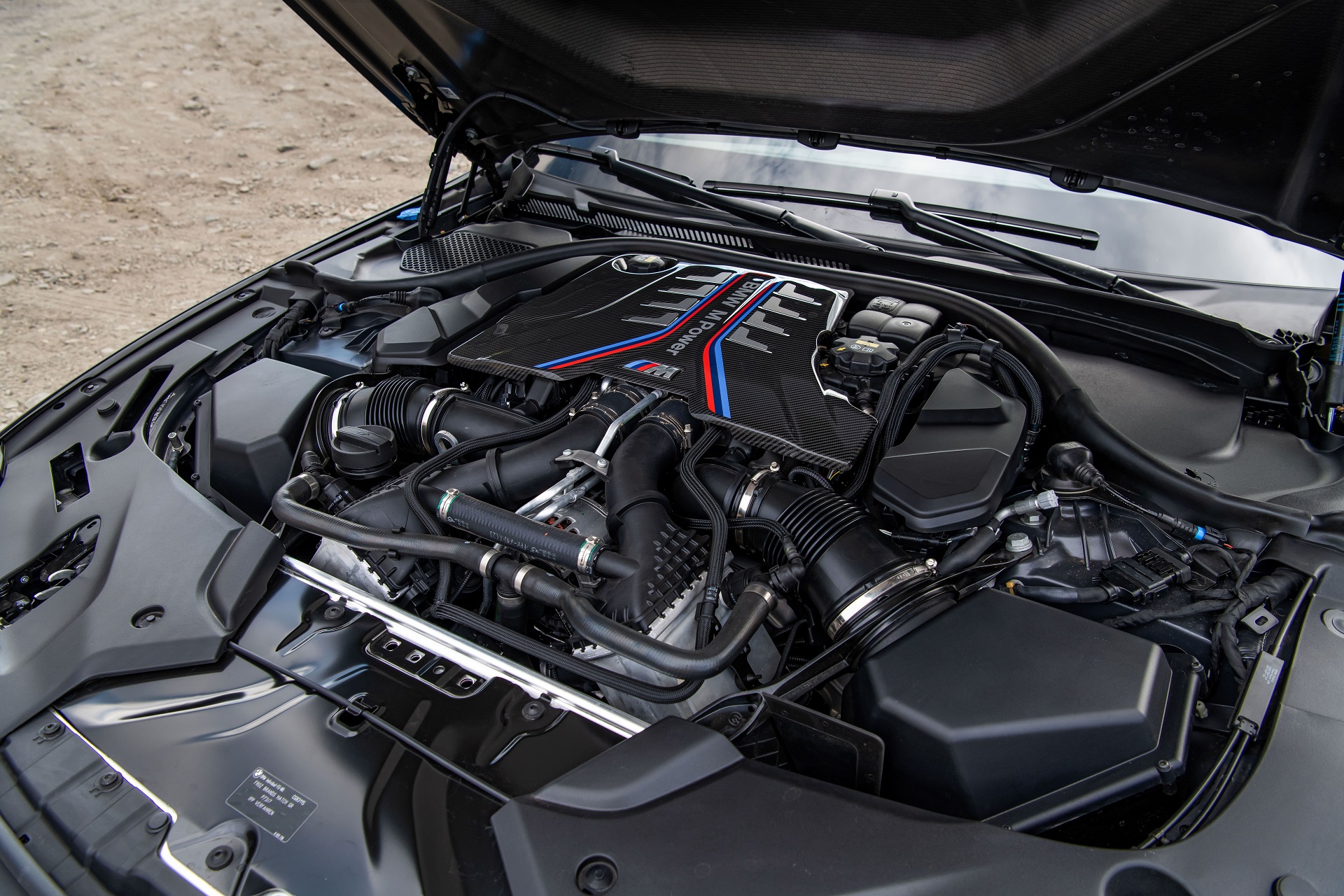Image showing the engine of a 2022 BMW M5 CS