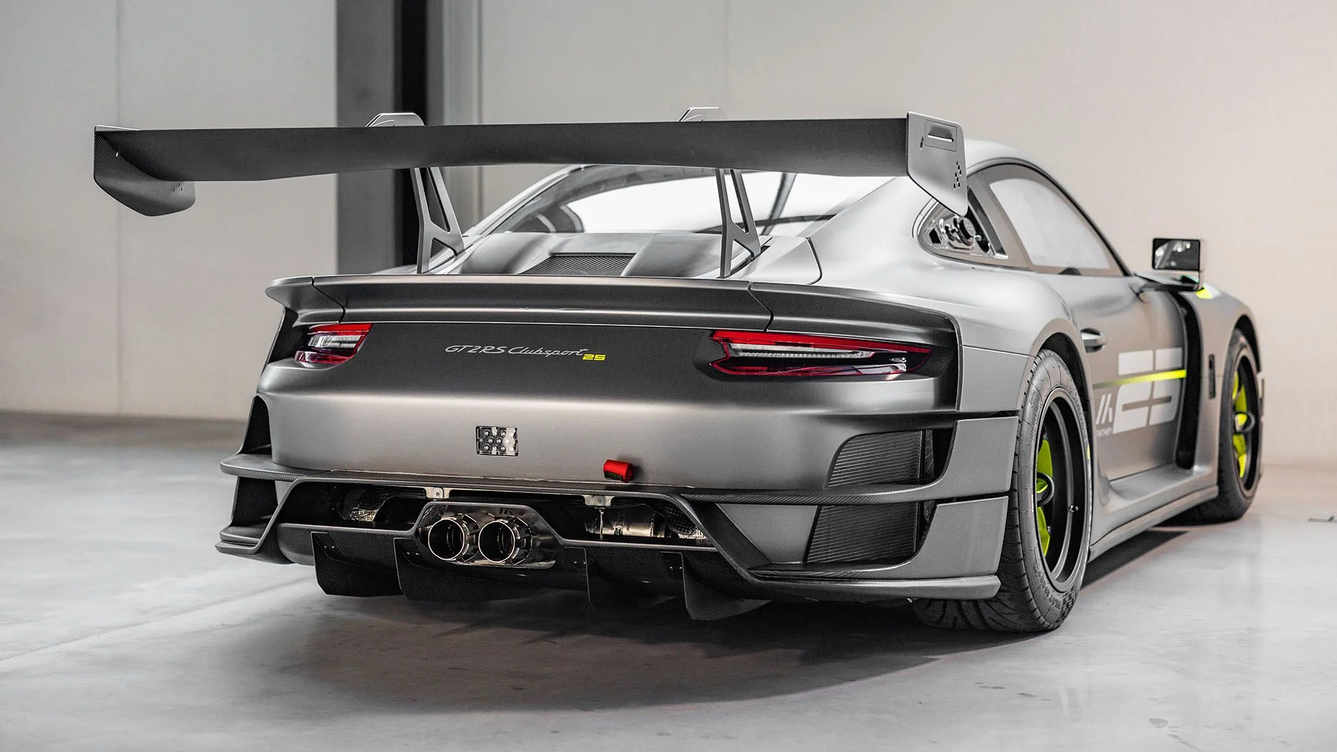 rear angled view of the 2022 Porsche 911 GT2 RS Clubsport 25 'Manthey Racing'