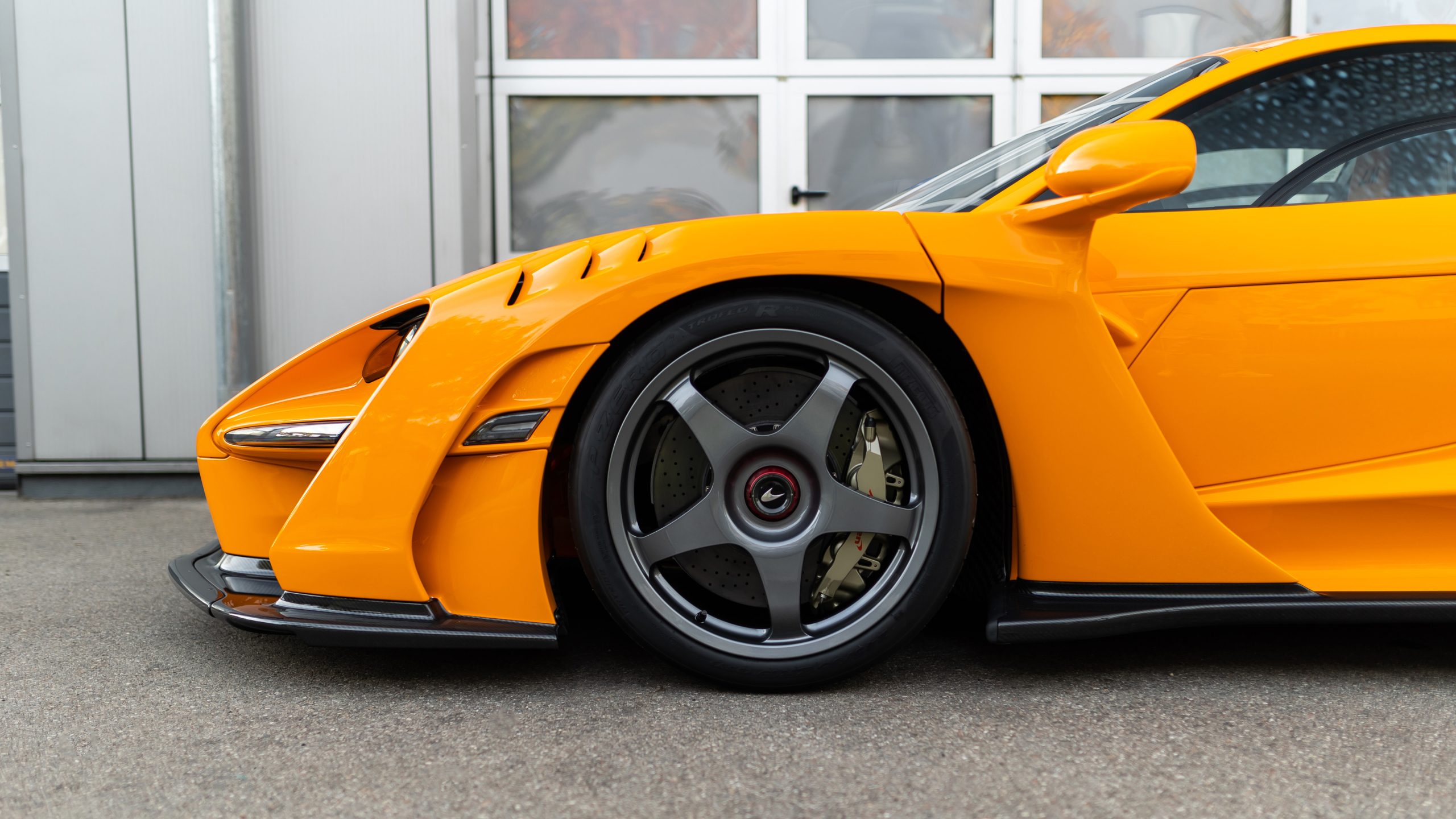 2020 McLaren Senna LM