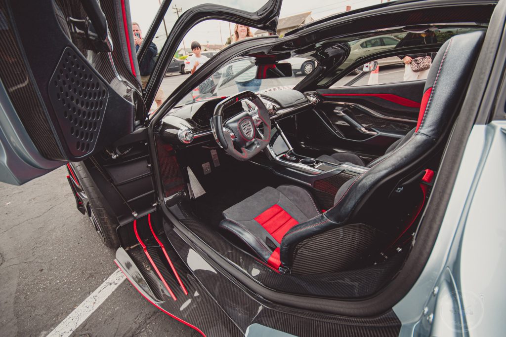 SSC Tuatara Striker interior