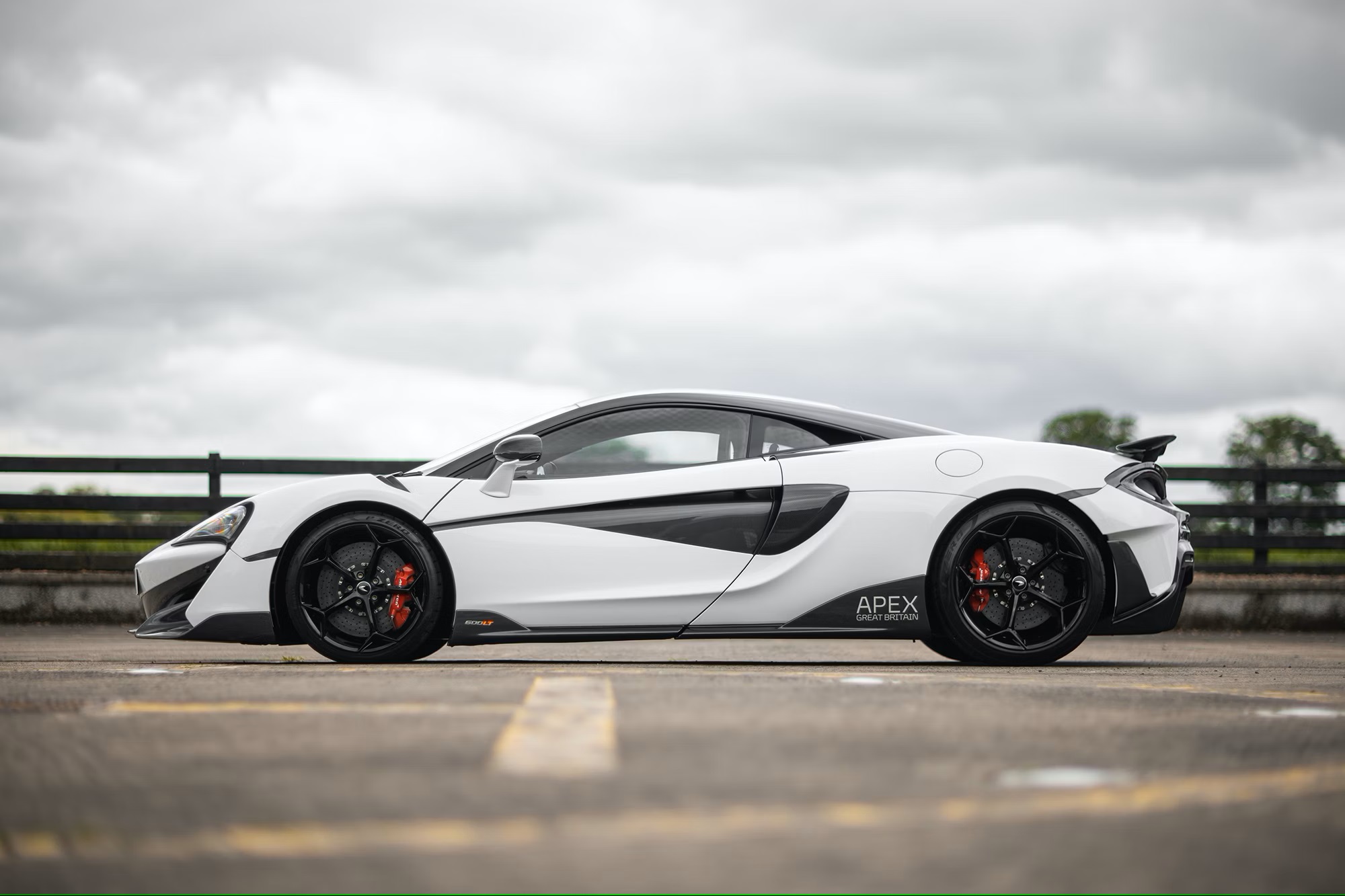 2020 McLaren 600LT Apex Edition