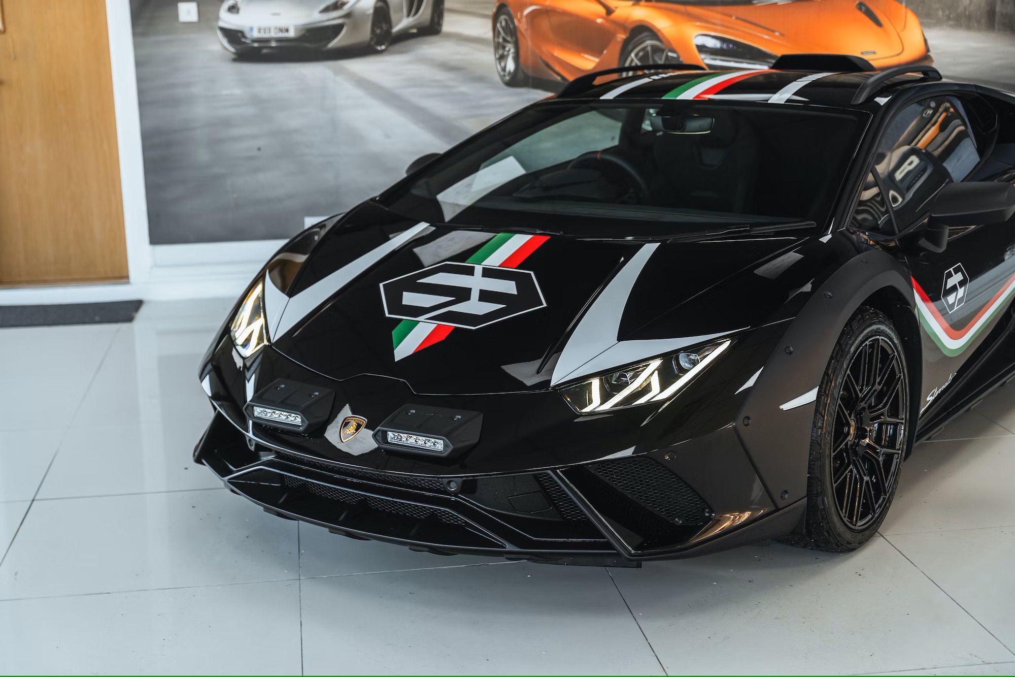 2023 Lamborghini Huracán Sterrato 