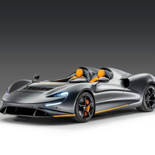 2022 McLaren Elva