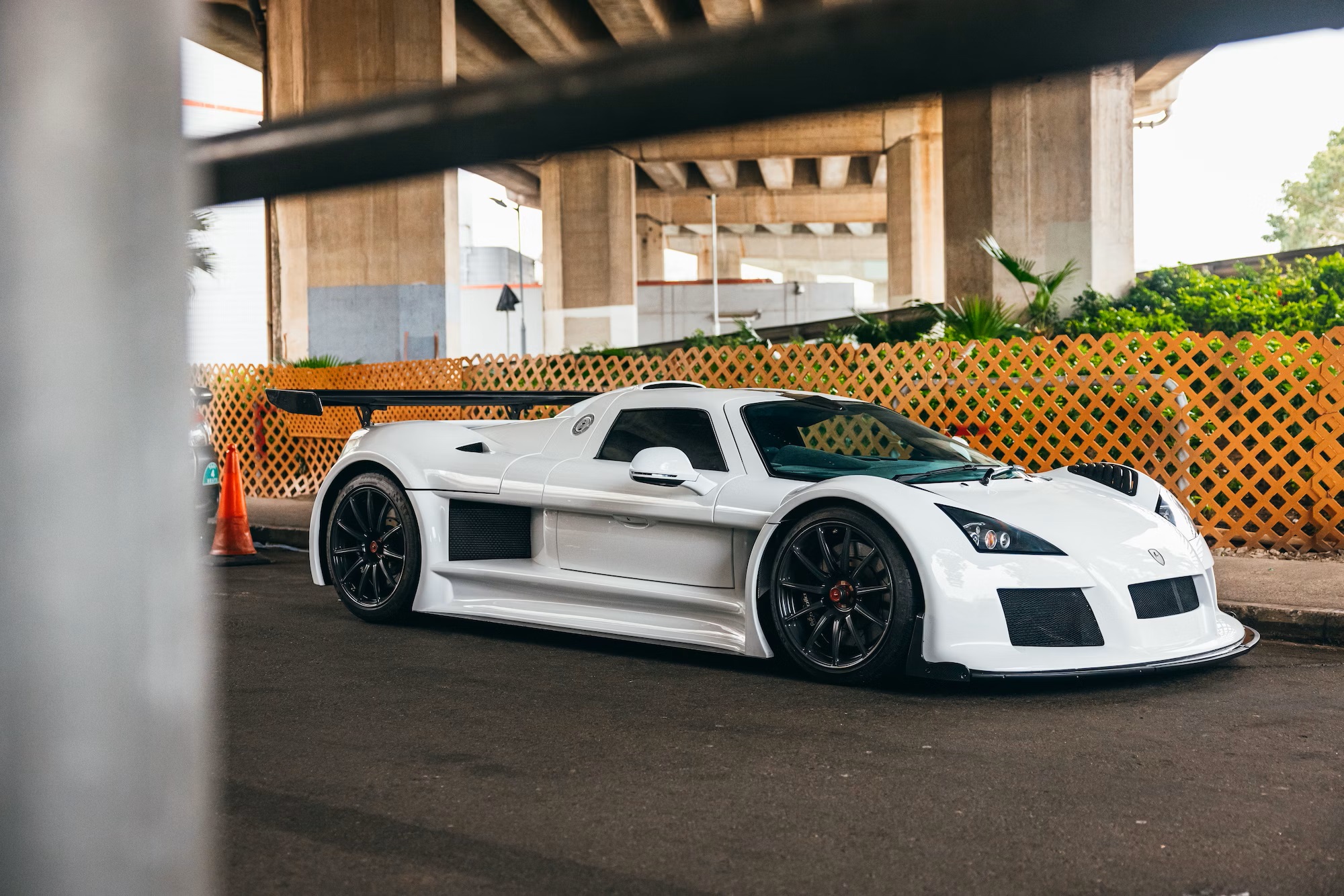 2011 Gumpert Apollo S