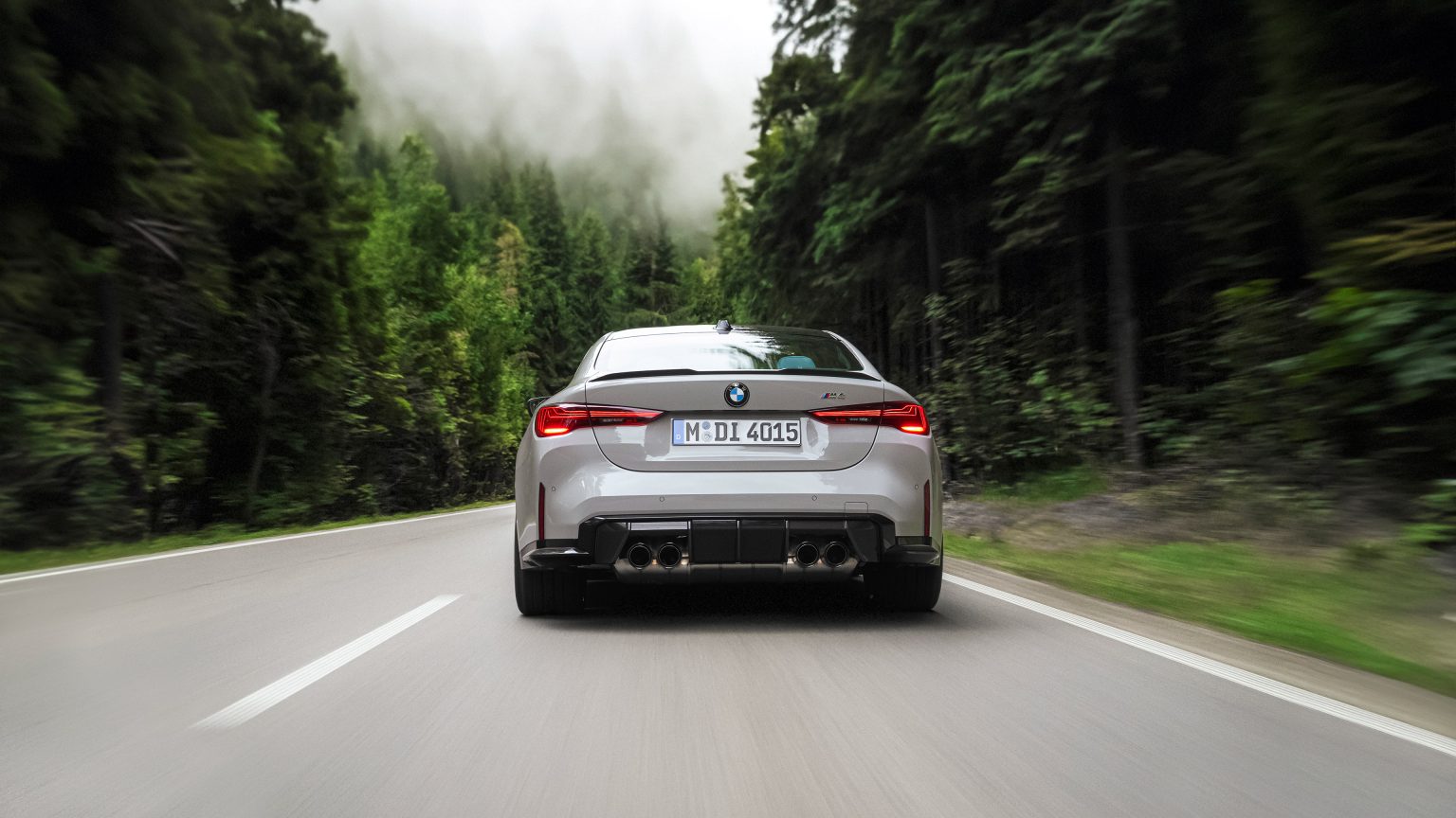 2025 BMW M4 Wallpapers 2025 BMW M4 Wallpapers — free download