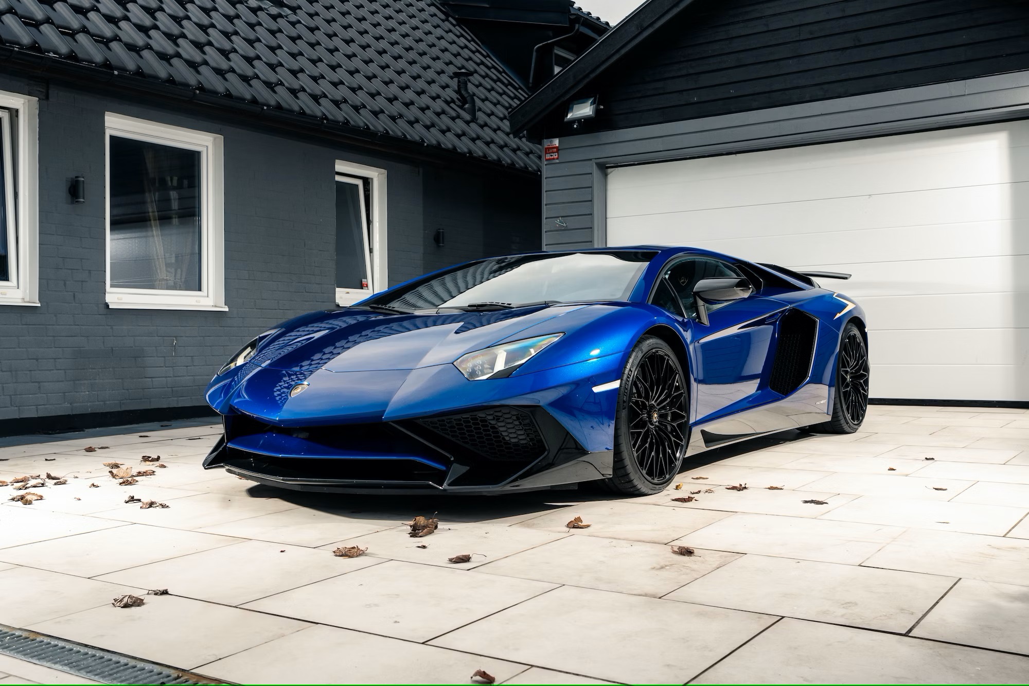 2016 Lamborghini Aventador LP750-4 SV