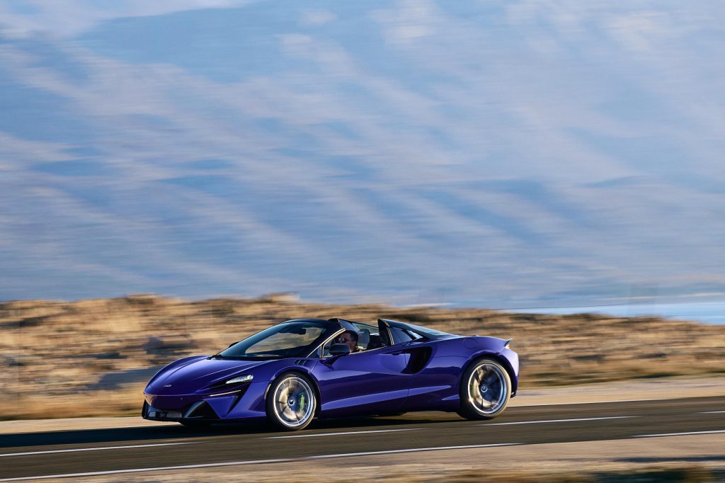 2025 McLaren Artura Spider