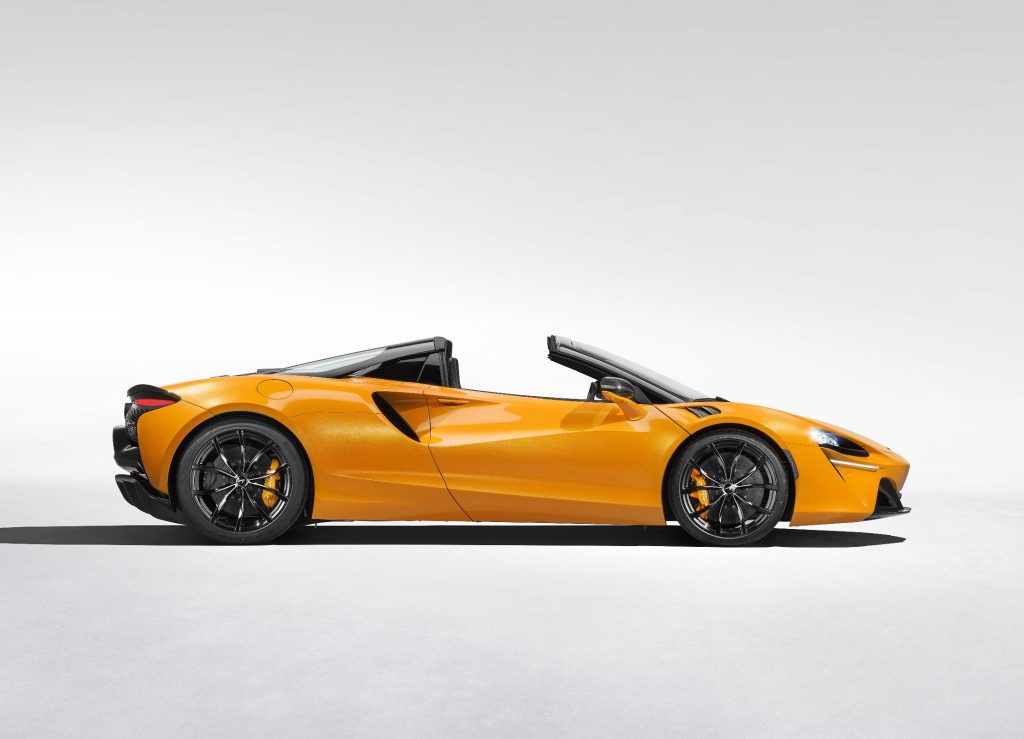 2025 McLaren Artura Spider