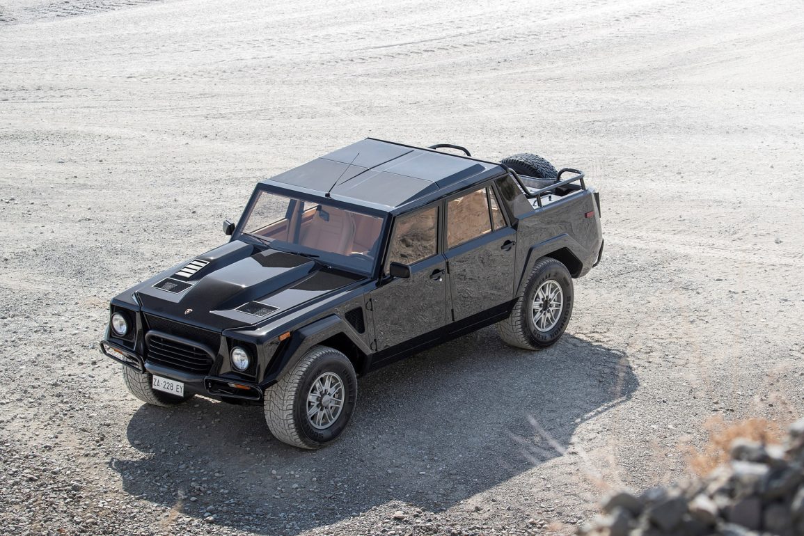 Lamborghini LM002 (1986-1993) - The Ultimate Guide