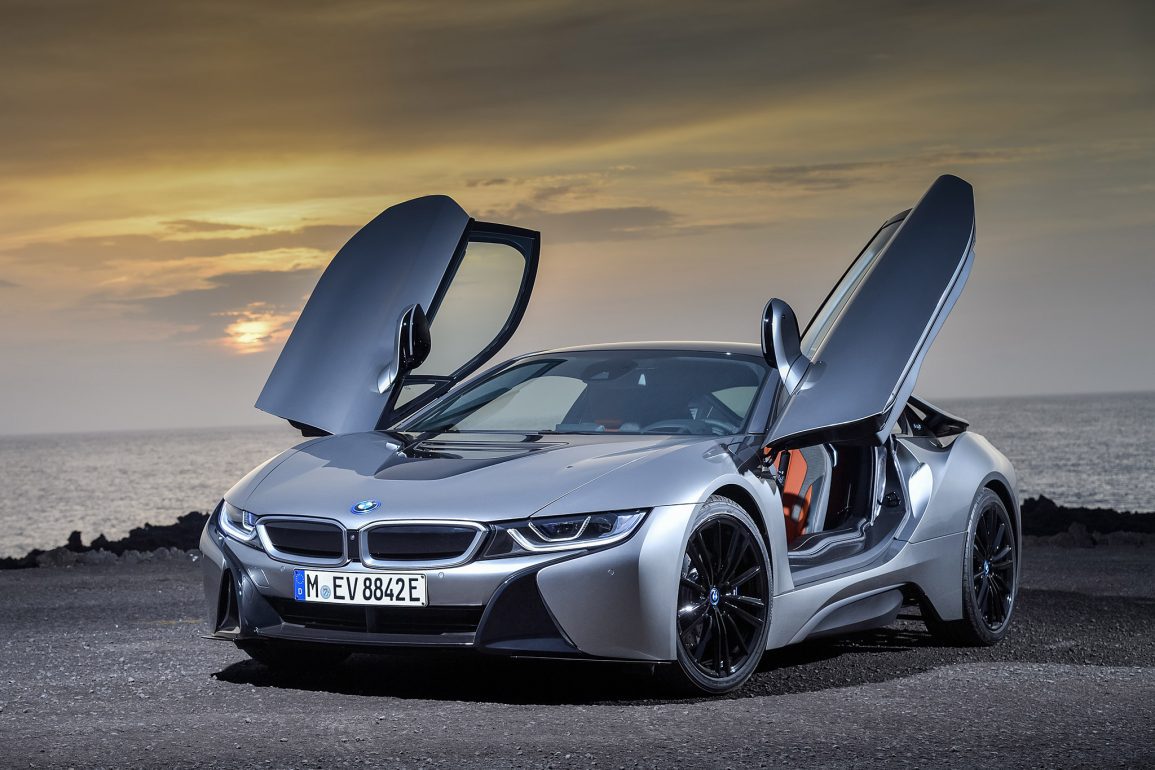 BMW i8 (2014 ??? 2020)
