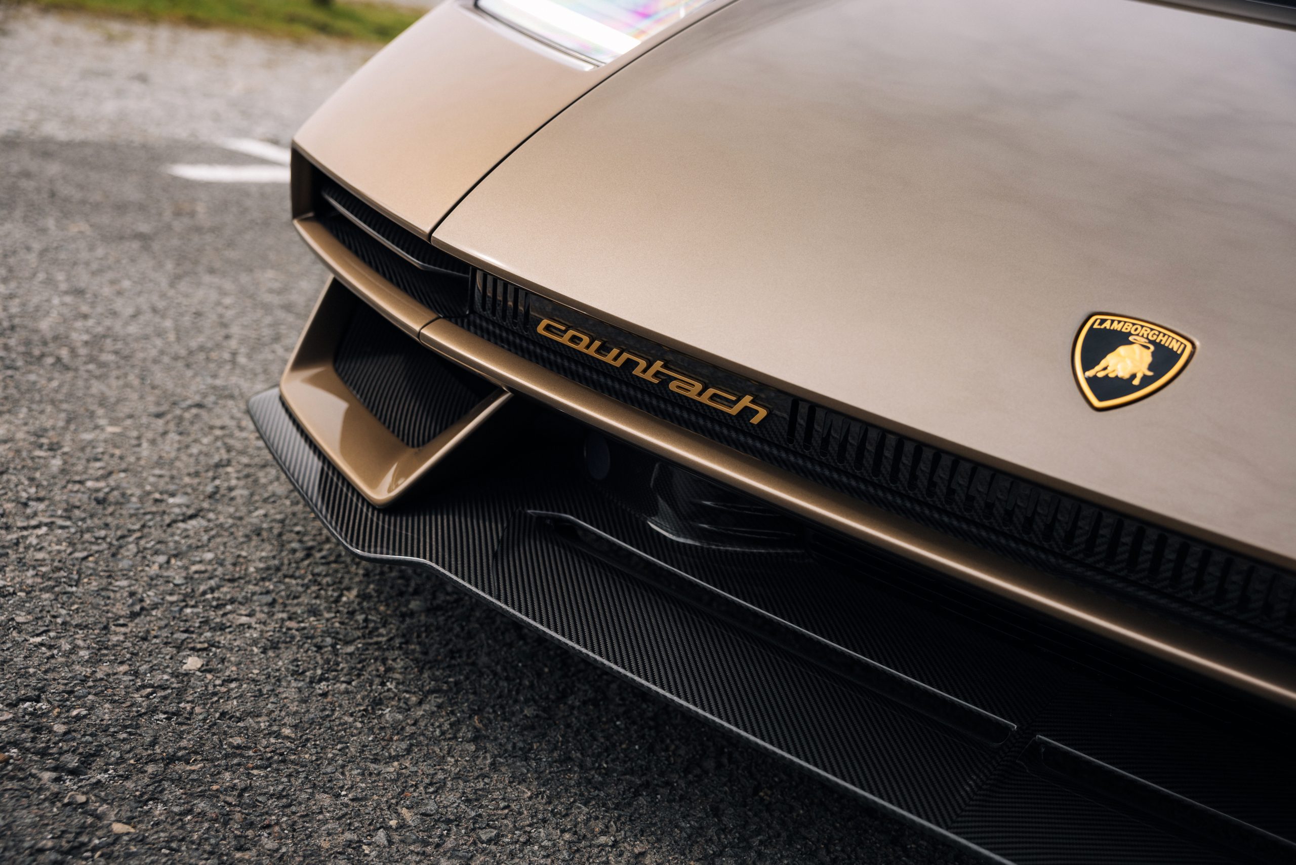 2022 Lamborghini Countach LPI 800-4 Keno Zache ©2023 Courtesy of RM Sotheby's