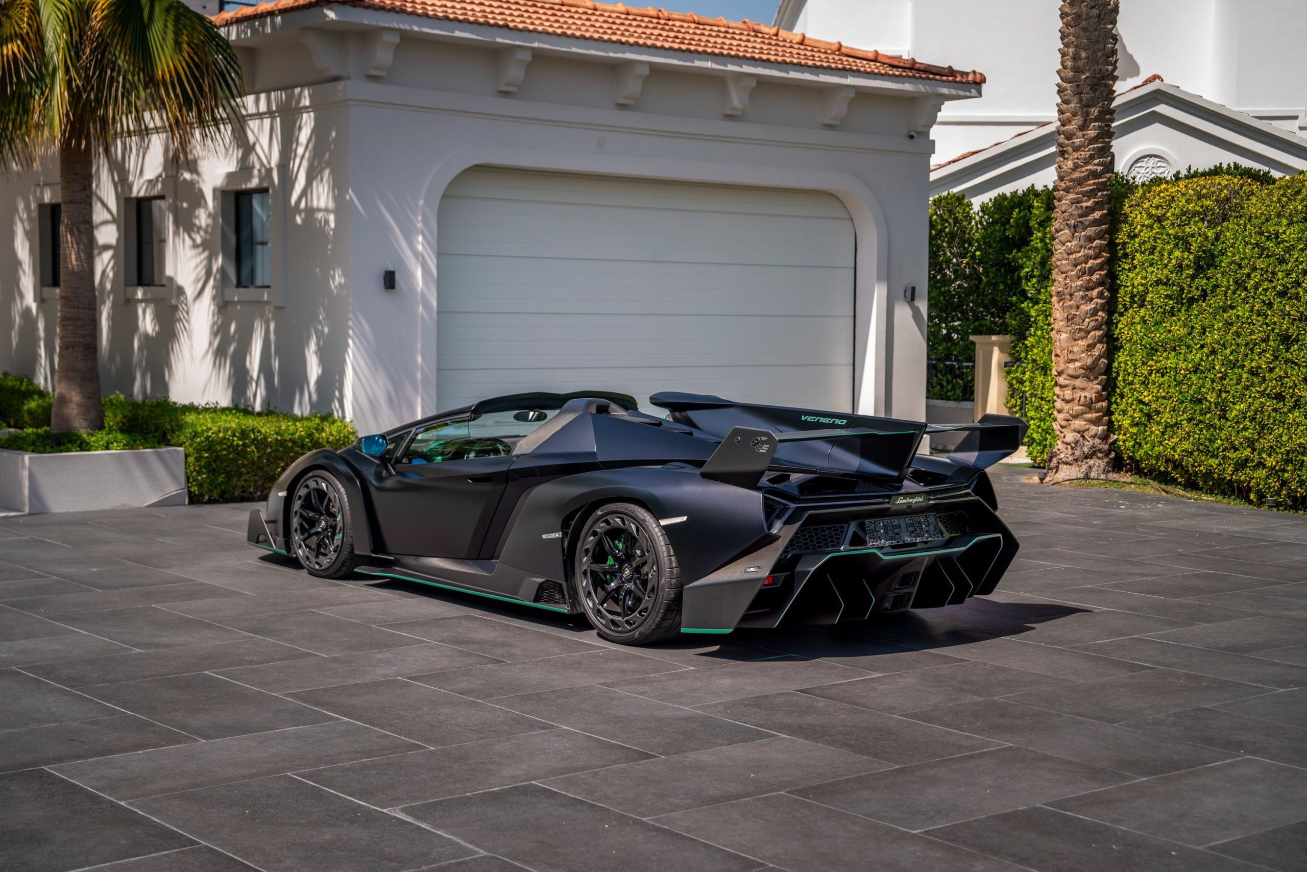 FOR SALE: 2015 Lamborghini Veneno Roadster