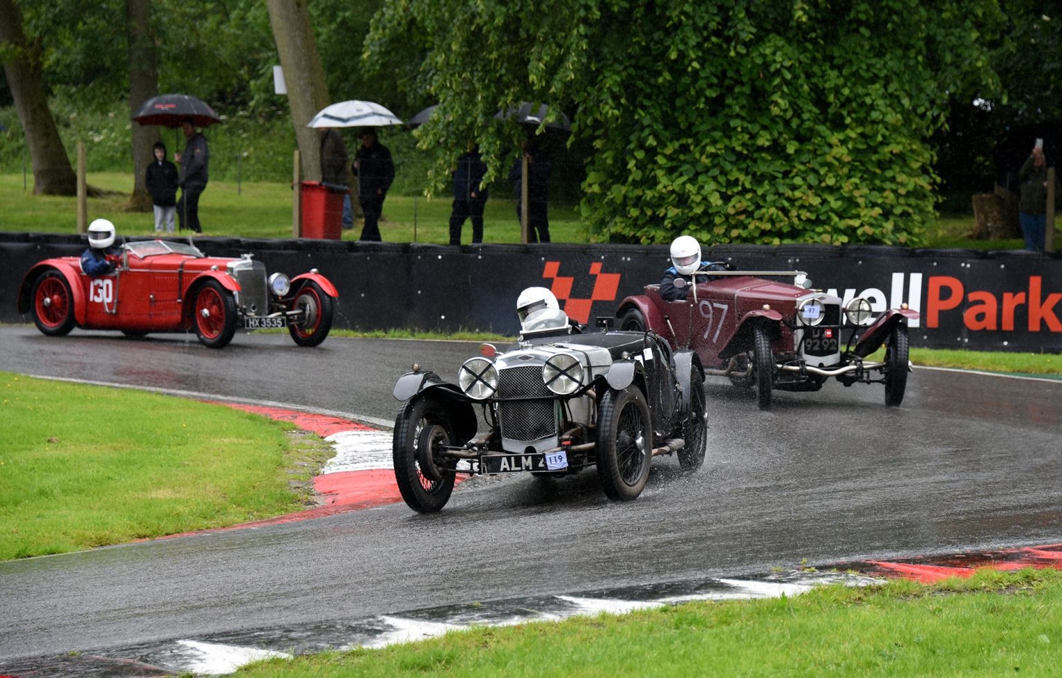 VSCC Race Meeting at Cadwell Park (2024) – Recap & Photo Gallery