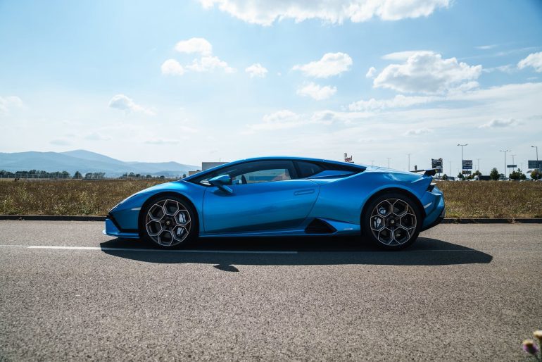 Car Of The Day: 2023 Lamborghini Huracán Tecnica
