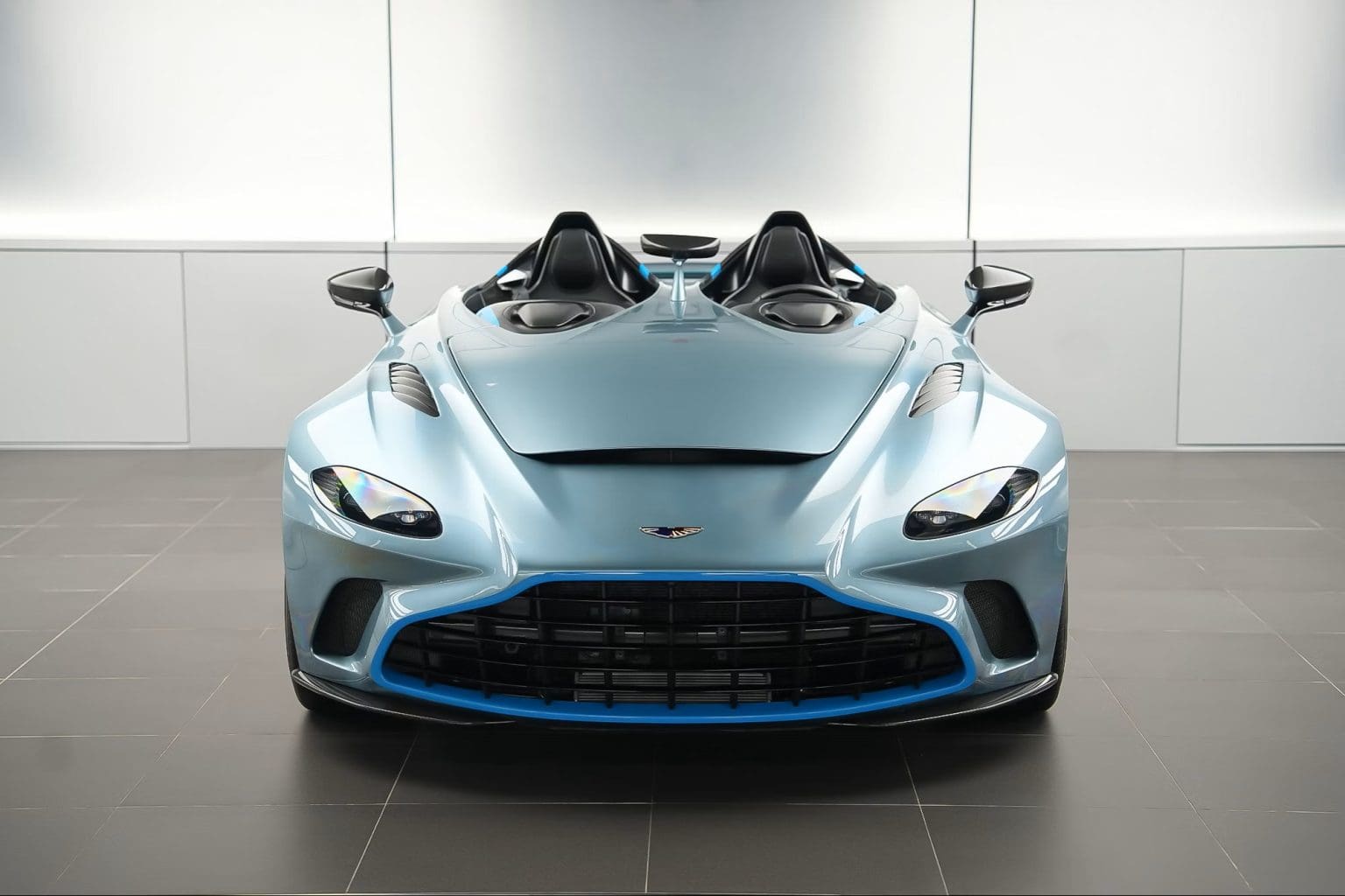 V12 Speedster FOR SALE: 2021 Aston Martin V12 Speedster