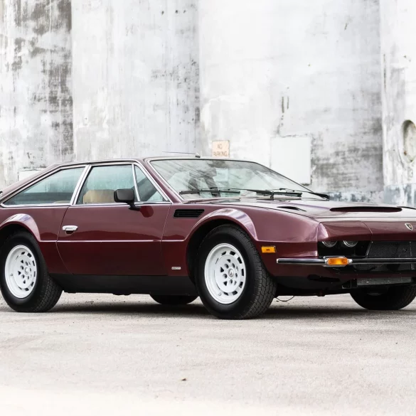 3/4 view of a 1974 burgundy Lamborghini Jarama S