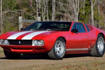 3/4 front view of a Shelby MkV DeTomaso-Mangusta