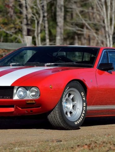 3/4 front view of a Shelby MkV DeTomaso-Mangusta